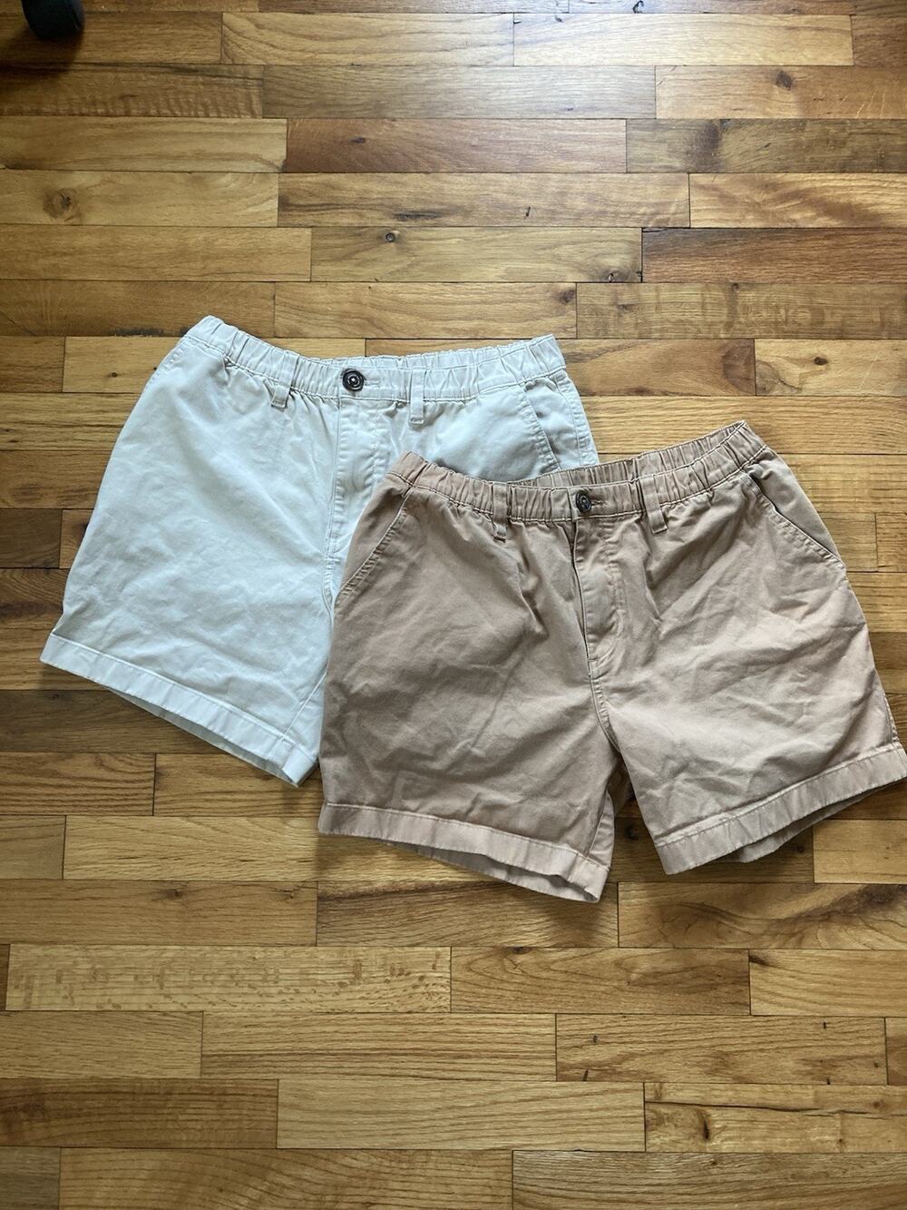 Chubbies Shorts Lot Of 2 Men’s Size M, 5.5 Inseam Beige Tan Chino Cotton Casual